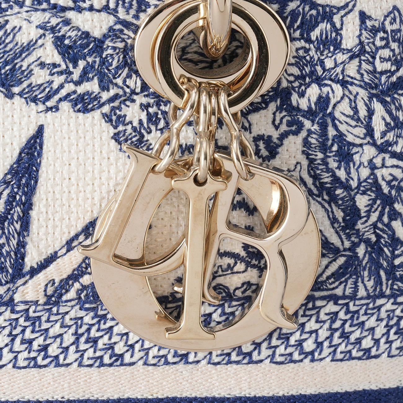 CHRISTIAN DIOR(USED)디올 레이디 디올 디라이트 미듐